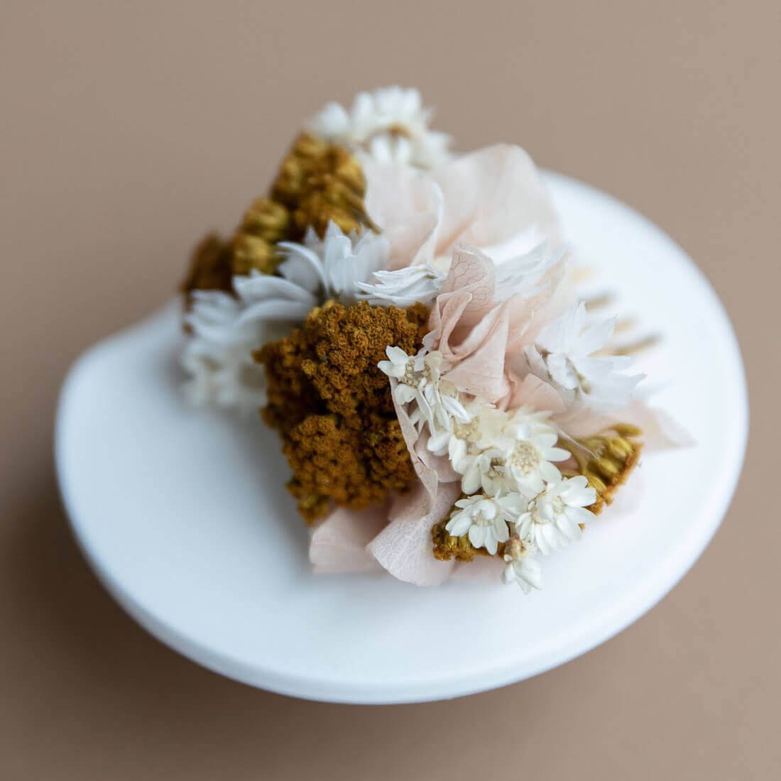 Haarkamm Trockenblumen rosa Frühlingshaft