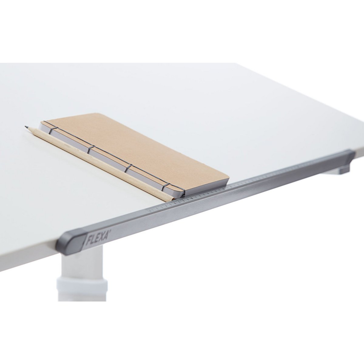 Evo Study Desk – fester Schreibtisch