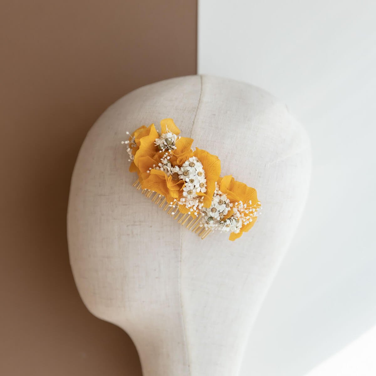 Haarkamm Trockenblumen orange oder apricot
