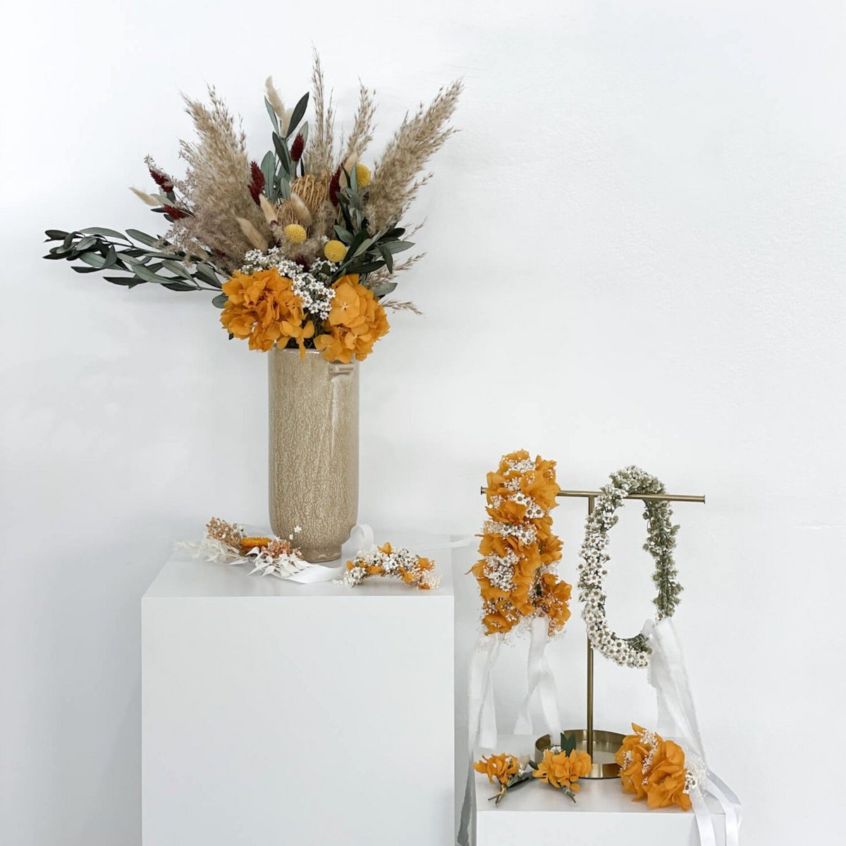 Haarkamm Trockenblumen orange oder apricot