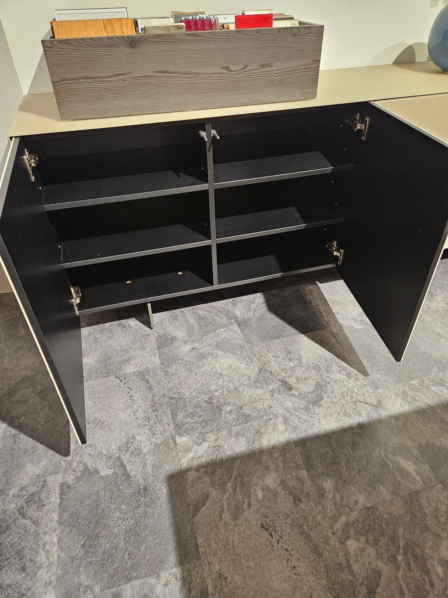 Sideboard Sonorus